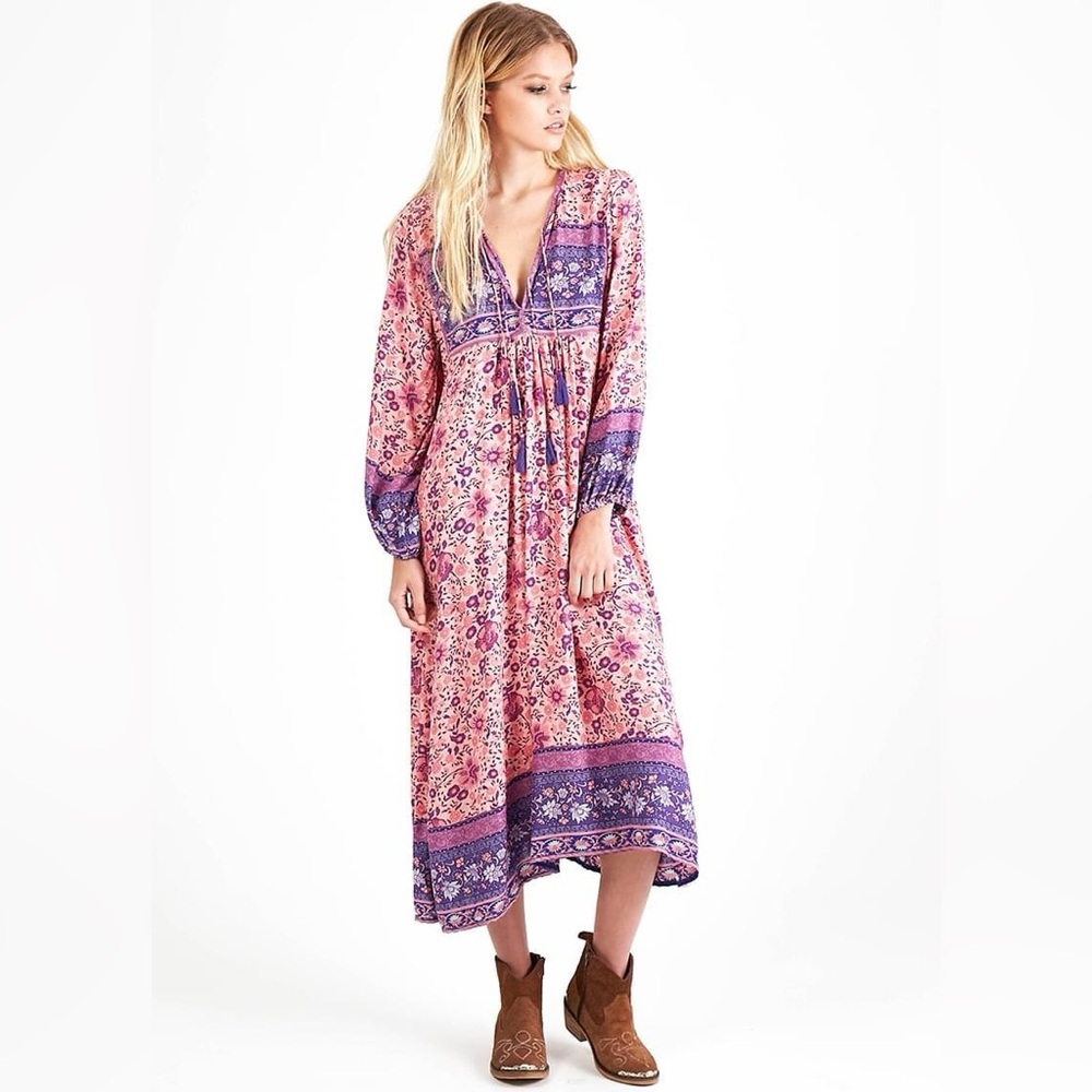 Spell Folktown Boho Blossom UT size L New with tags excellent condition